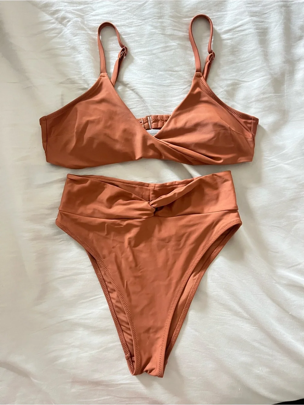 Aerie Boho Neutral Rust Orange Twist Front Bikini Set - Picture 2 of 8